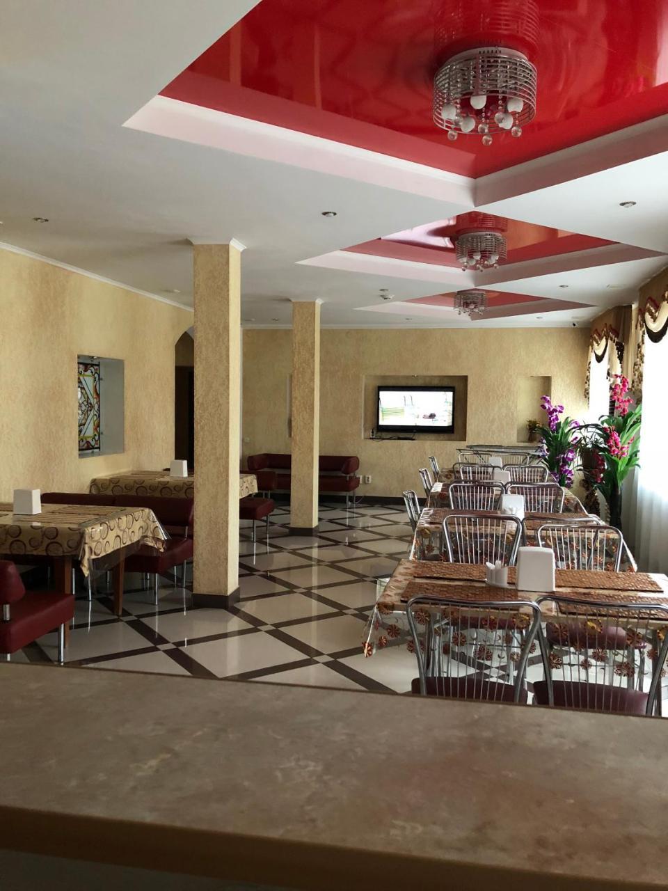 Mirage Hotel Kostanay Dış mekan fotoğraf